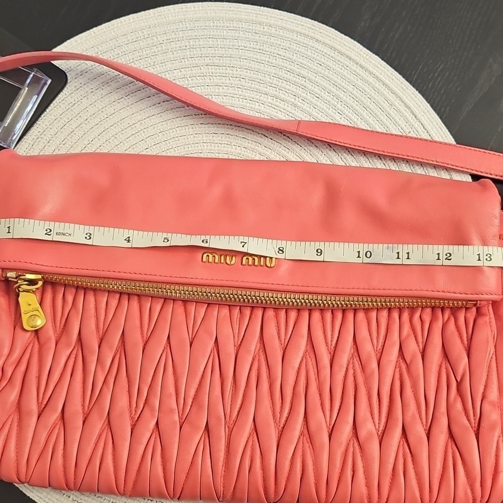 Miu Miu Pink Quilted Women's Bag - Picture 4 of 12